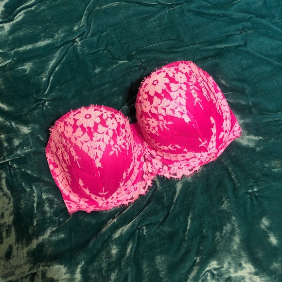 PINK Victoria's Secret Other - Victoria’s Secret 36DDD strapless bra PINK Victoria's Secret Other - Victoria’s Secret 36DDD strapless bra